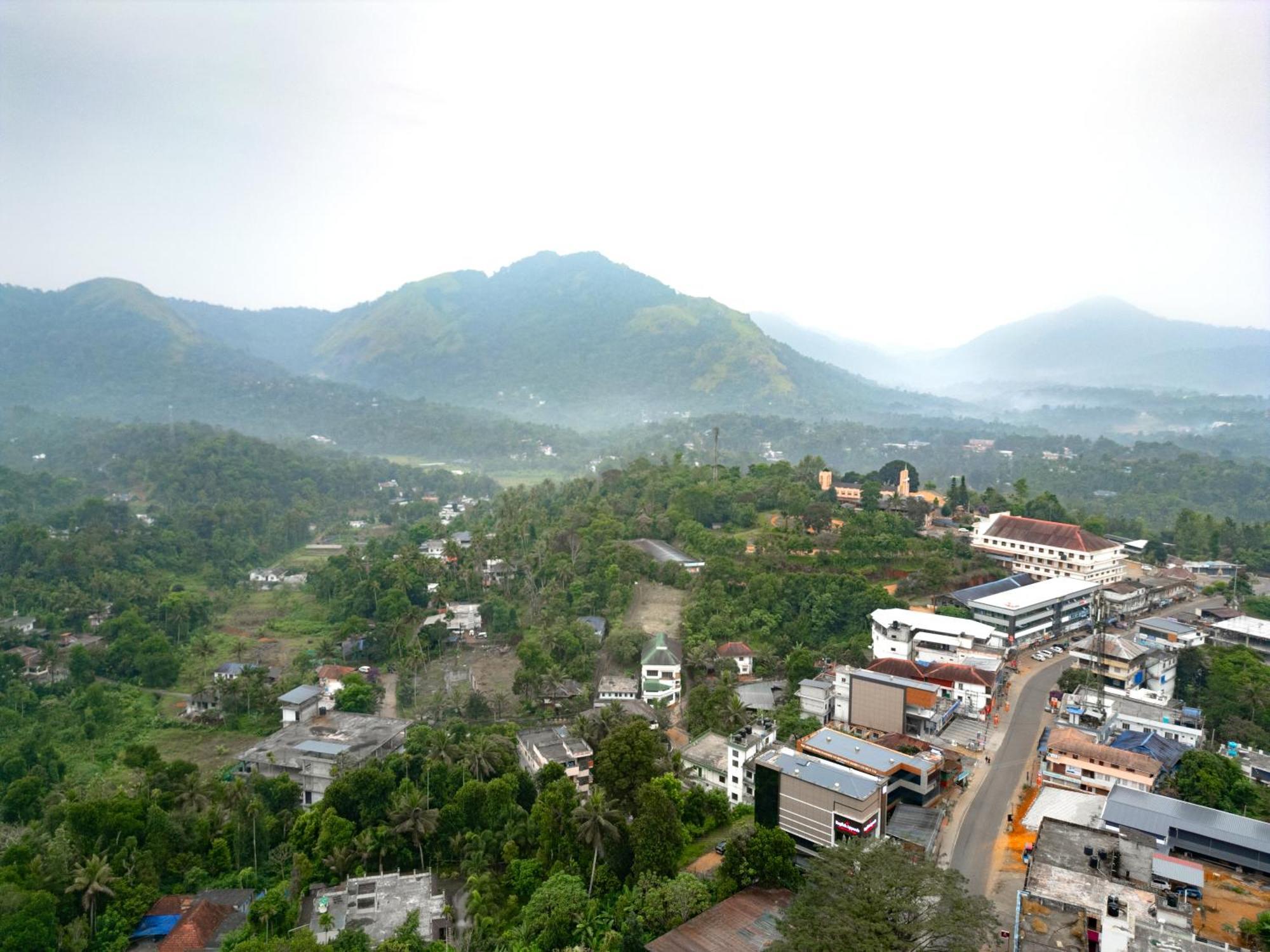 Urban Hills By Clustercloud Appartement Kattappana Buitenkant foto