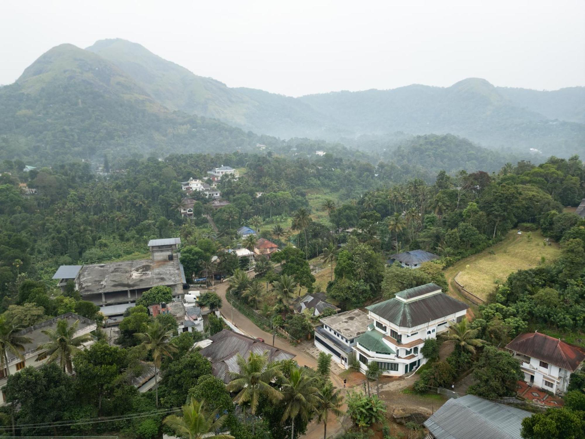 Urban Hills By Clustercloud Appartement Kattappana Buitenkant foto